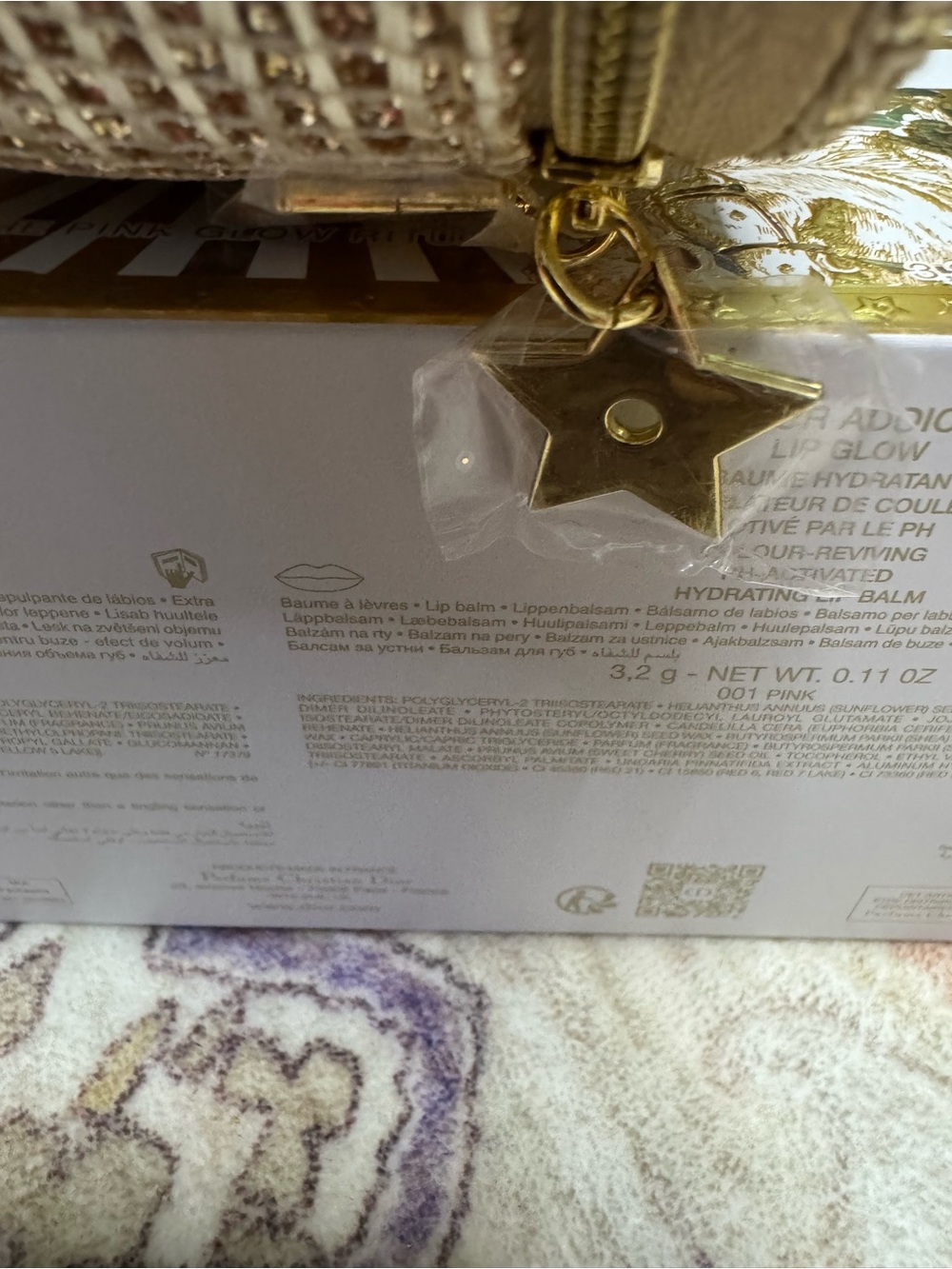 Dior Gold Woven Cosmetic Case with Star Crest - Picture 2 of 4